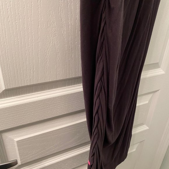 Bench Dress T-shirt fabric Back detail scoop top - Picture 4 of 9